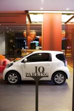 Toyota iQ 2008 года